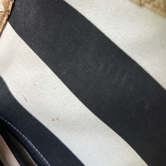 Kate Spade Wicker Wine/Barrel Purse with Green Trim - Picture 3 of 7